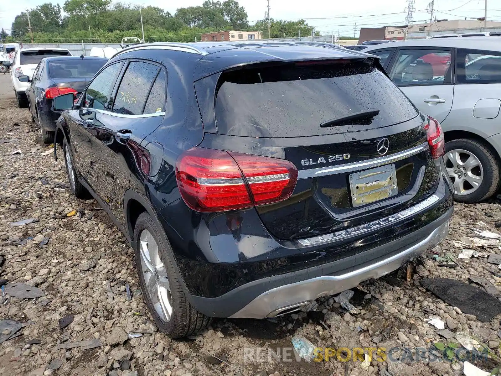 3 Photograph of a damaged car W1NTG4GB5LU040037 MERCEDES-BENZ GLA-CLASS 2020