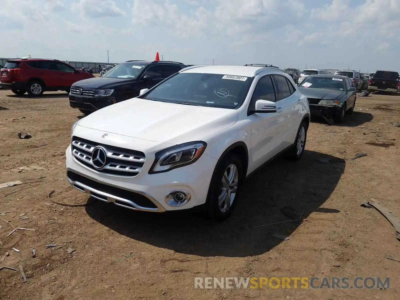 2 Photograph of a damaged car WDCTG4EB0LU023053 MERCEDES-BENZ GLA-CLASS 2020