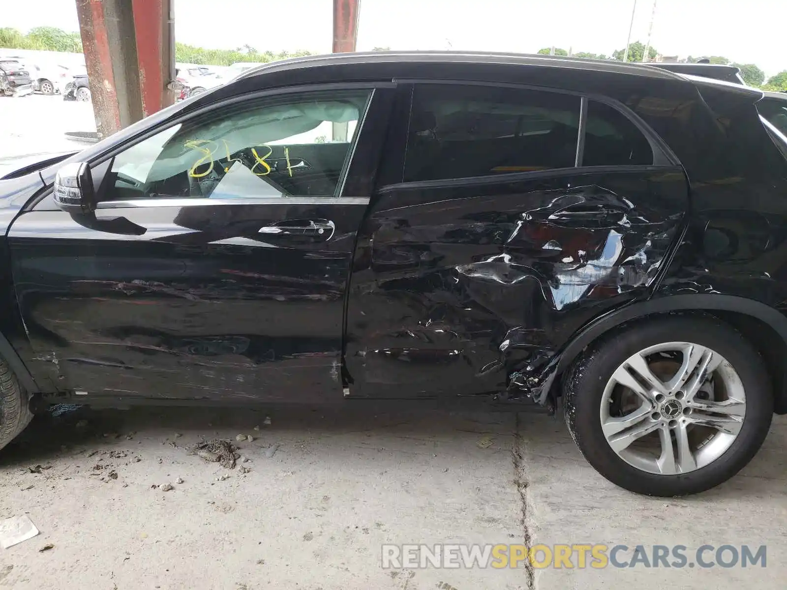 9 Photograph of a damaged car WDCTG4EB0LU028091 MERCEDES-BENZ GLA-CLASS 2020