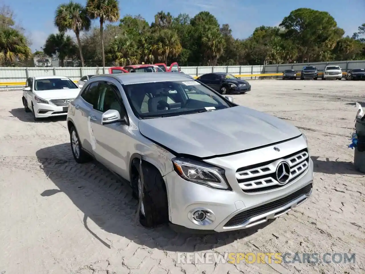 1 Photograph of a damaged car WDCTG4EB1LU021229 MERCEDES-BENZ GLA-CLASS 2020