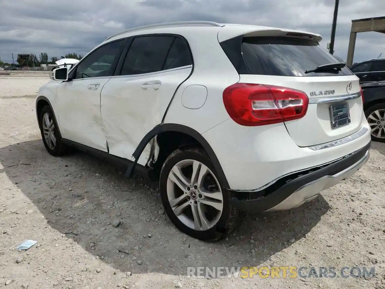 3 Photograph of a damaged car WDCTG4EB3LU024486 MERCEDES-BENZ GLA-CLASS 2020