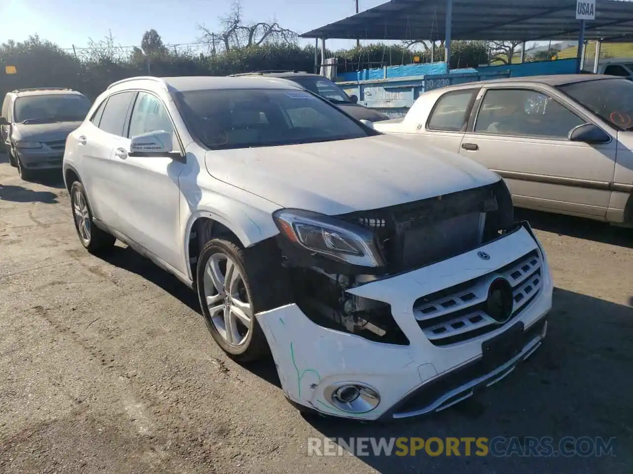 1 Photograph of a damaged car WDCTG4EB6LU023347 MERCEDES-BENZ GLA-CLASS 2020