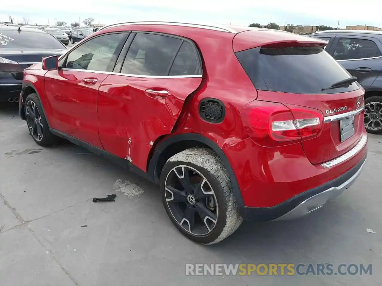 3 Photograph of a damaged car WDCTG4EB7LU023454 MERCEDES-BENZ GLA-CLASS 2020