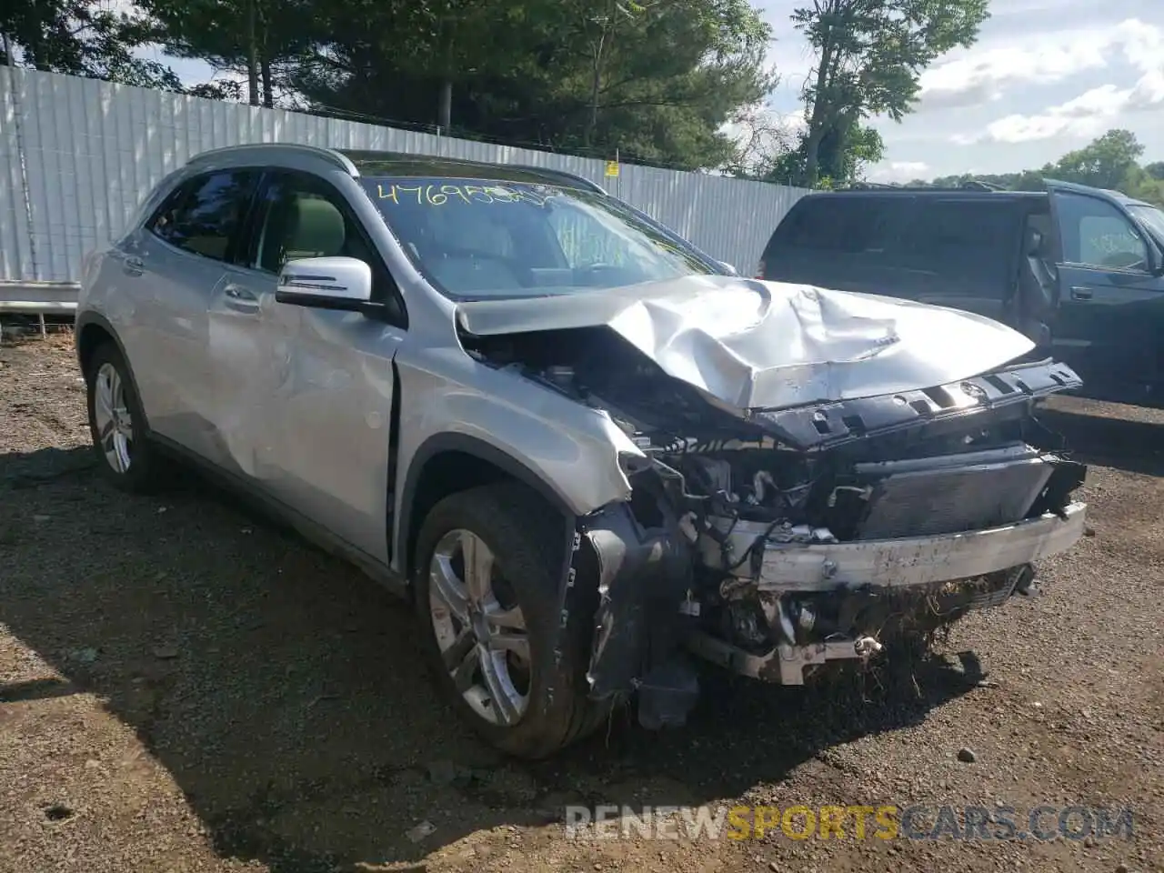 1 Photograph of a damaged car WDCTG4EB8LJ653582 MERCEDES-BENZ GLA-CLASS 2020