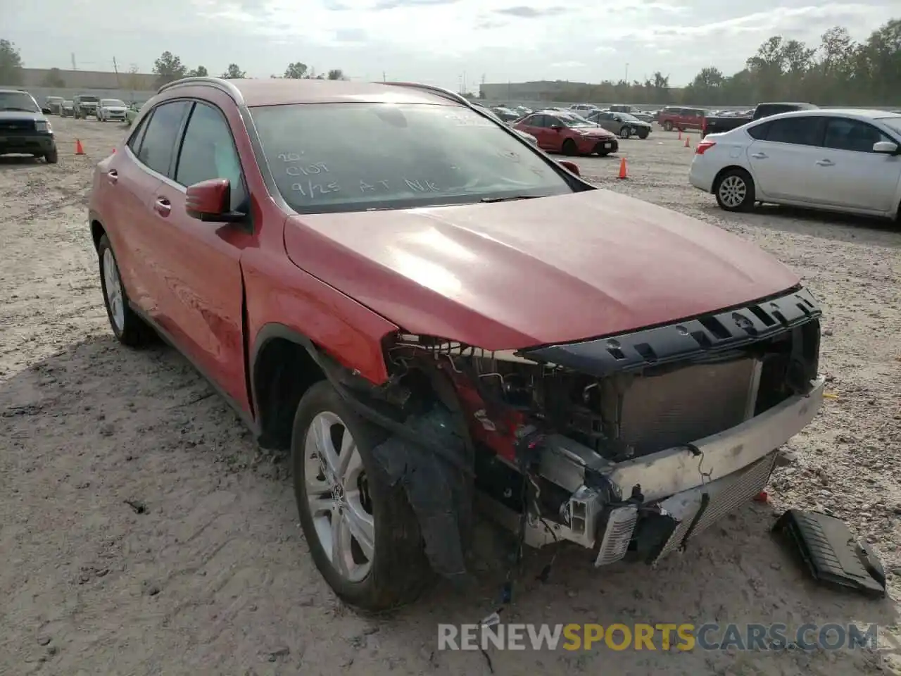 1 Photograph of a damaged car WDCTG4EBXLU021987 MERCEDES-BENZ GLA-CLASS 2020