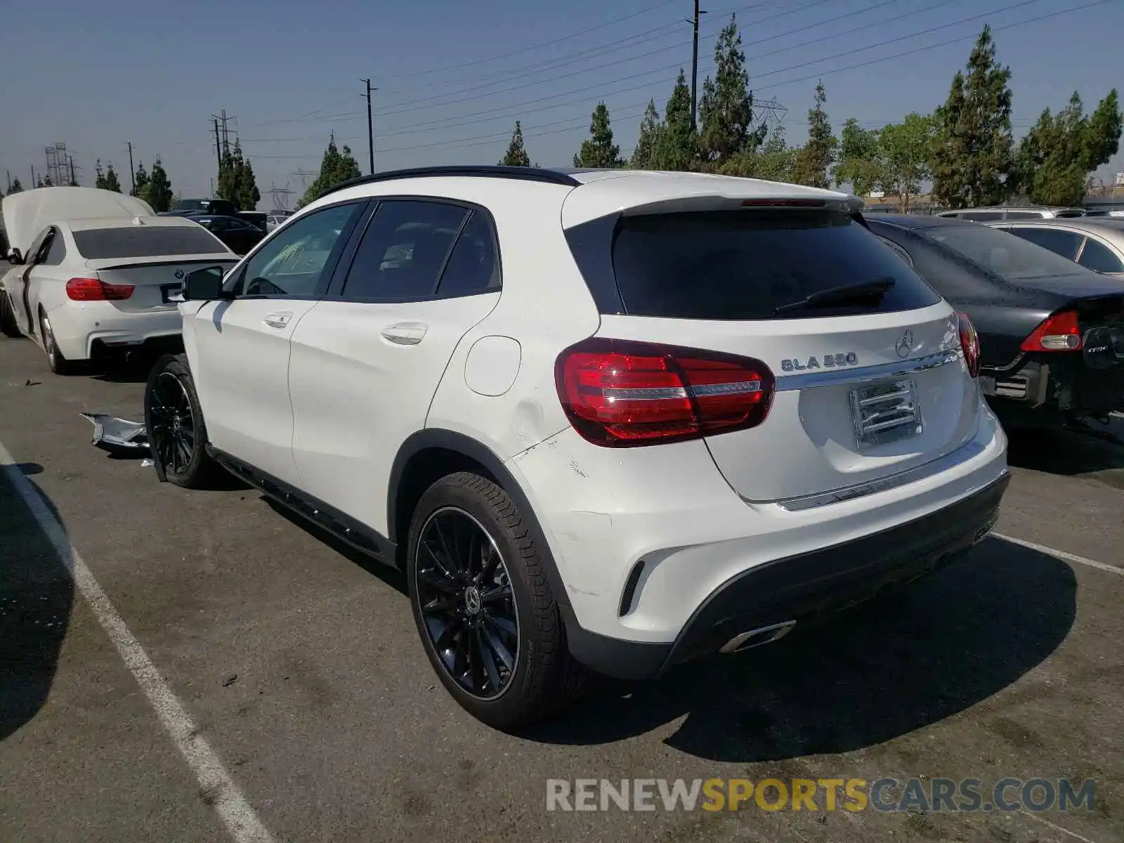 3 Photograph of a damaged car WDCTG4EBXLU022329 MERCEDES-BENZ GLA-CLASS 2020