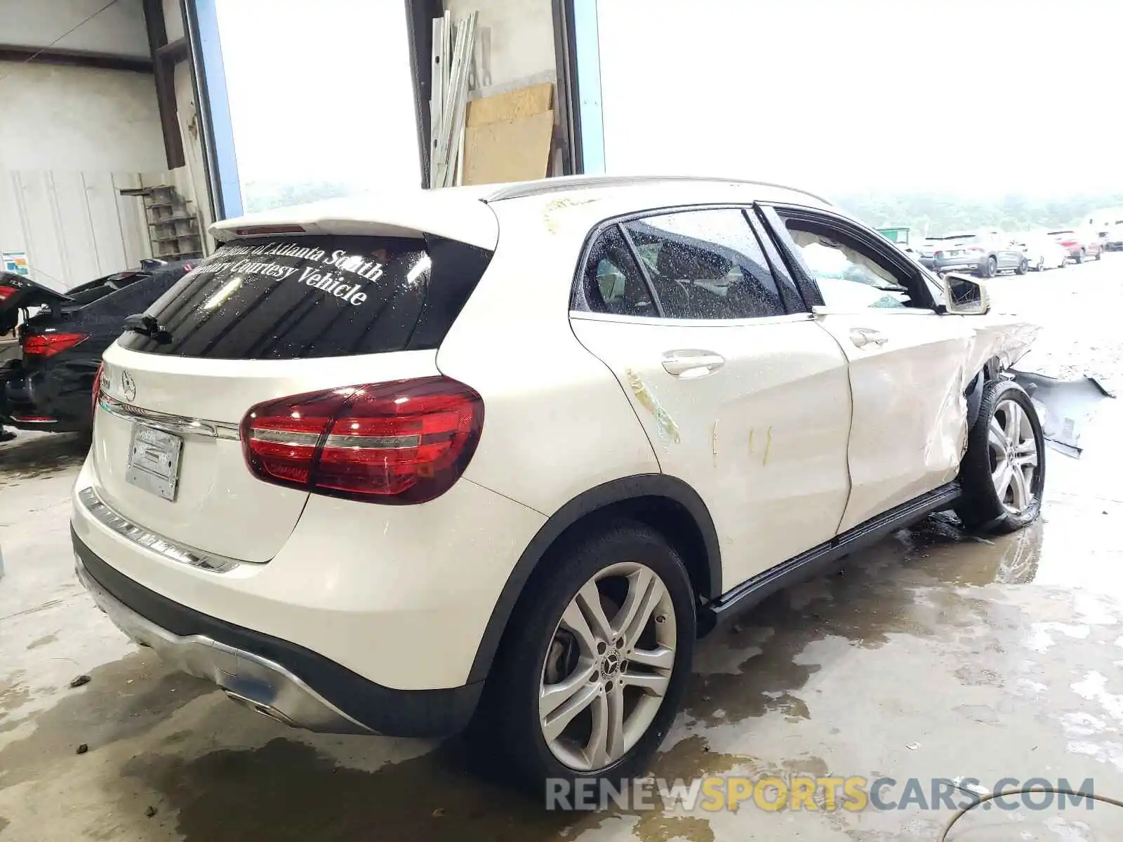 4 Photograph of a damaged car WDCTG4EBXLU022430 MERCEDES-BENZ GLA-CLASS 2020