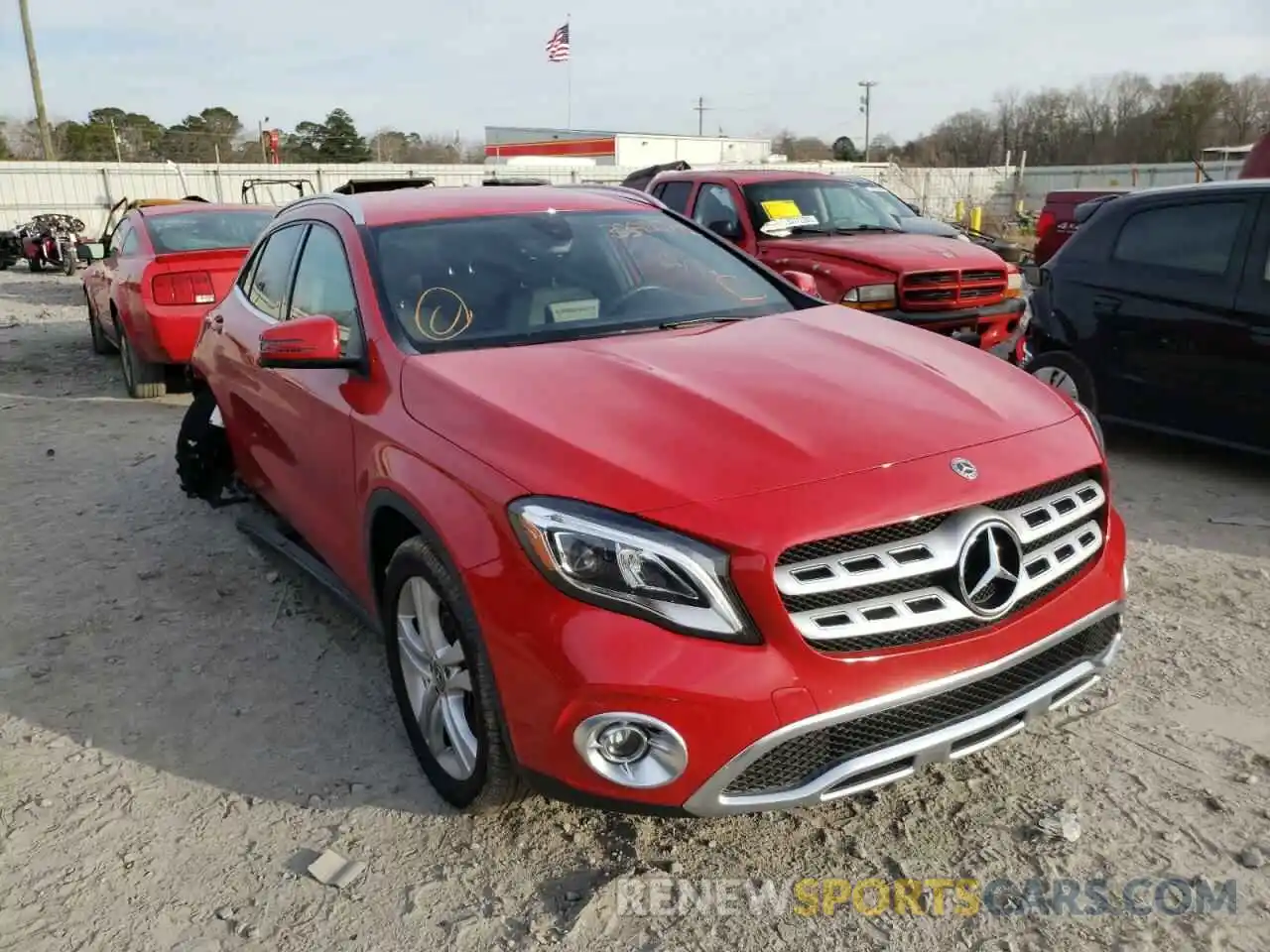 1 Photograph of a damaged car WDCTG4EBXLU028860 MERCEDES-BENZ GLA-CLASS 2020