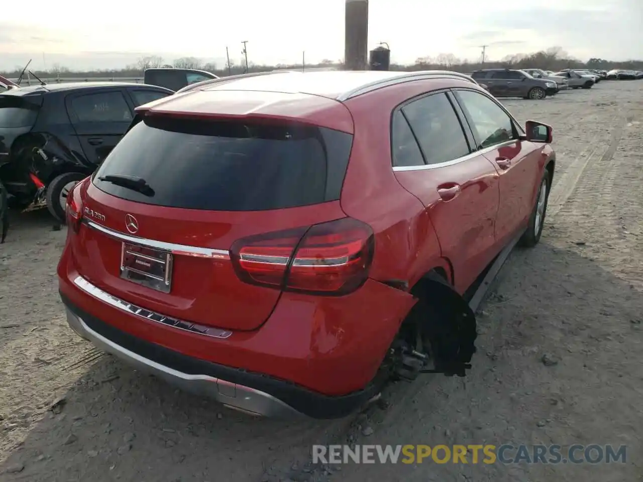 4 Photograph of a damaged car WDCTG4EBXLU028860 MERCEDES-BENZ GLA-CLASS 2020