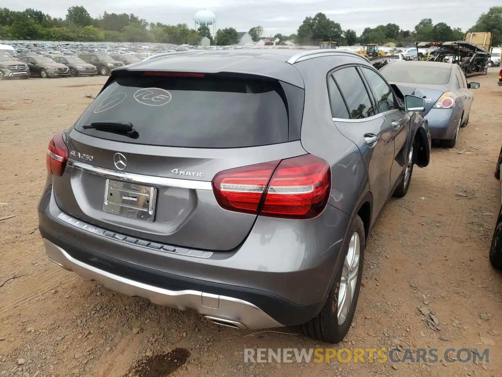 4 Photograph of a damaged car WDCTG4GB2LJ665983 MERCEDES-BENZ GLA-CLASS 2020