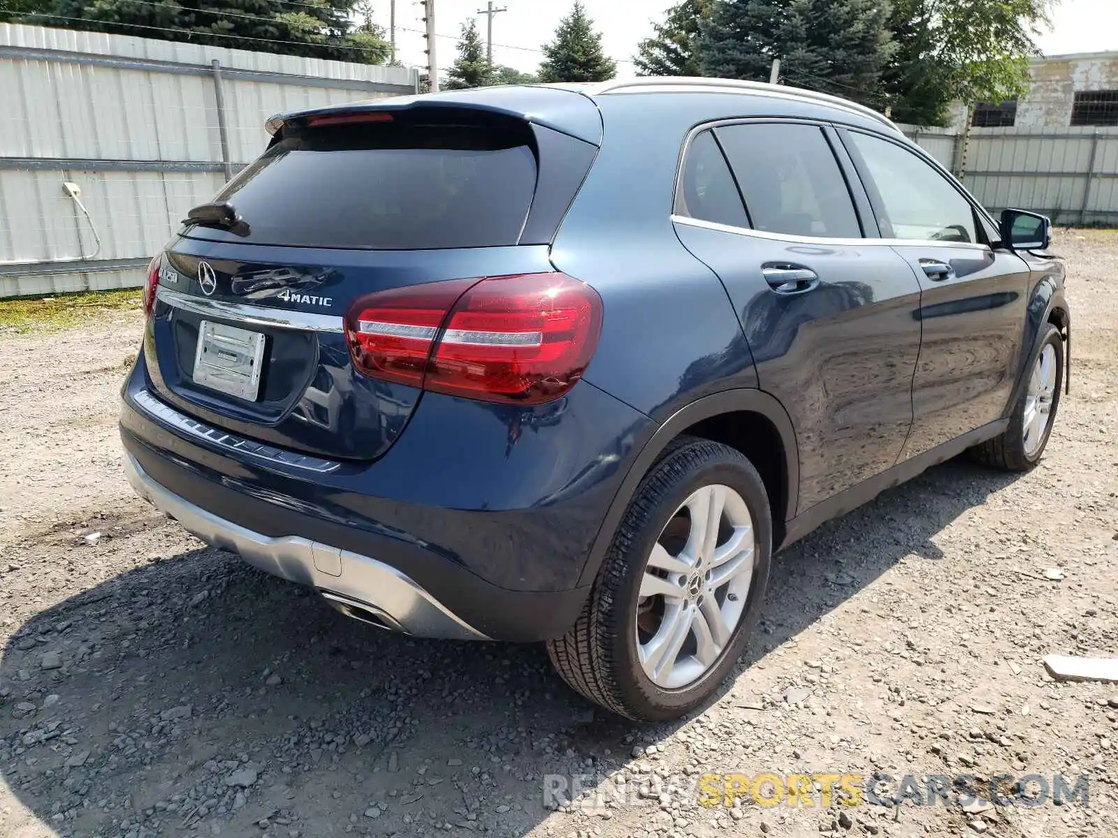 4 Photograph of a damaged car WDCTG4GB4LJ659764 MERCEDES-BENZ GLA-CLASS 2020