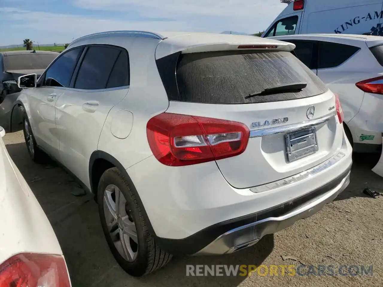 2 Photograph of a damaged car WDCTG4GB6LJ651147 MERCEDES-BENZ GLA-CLASS 2020