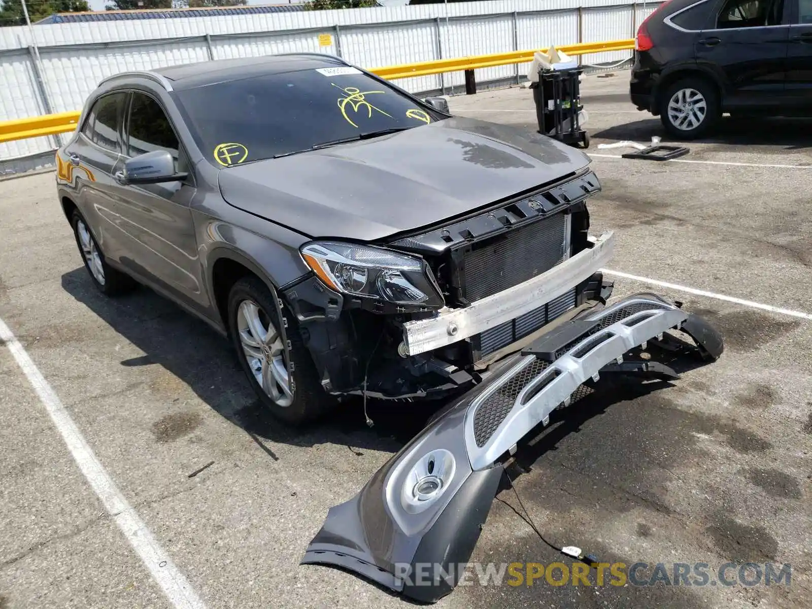 1 Photograph of a damaged car WDCTG4GB8LJ680861 MERCEDES-BENZ GLA-CLASS 2020