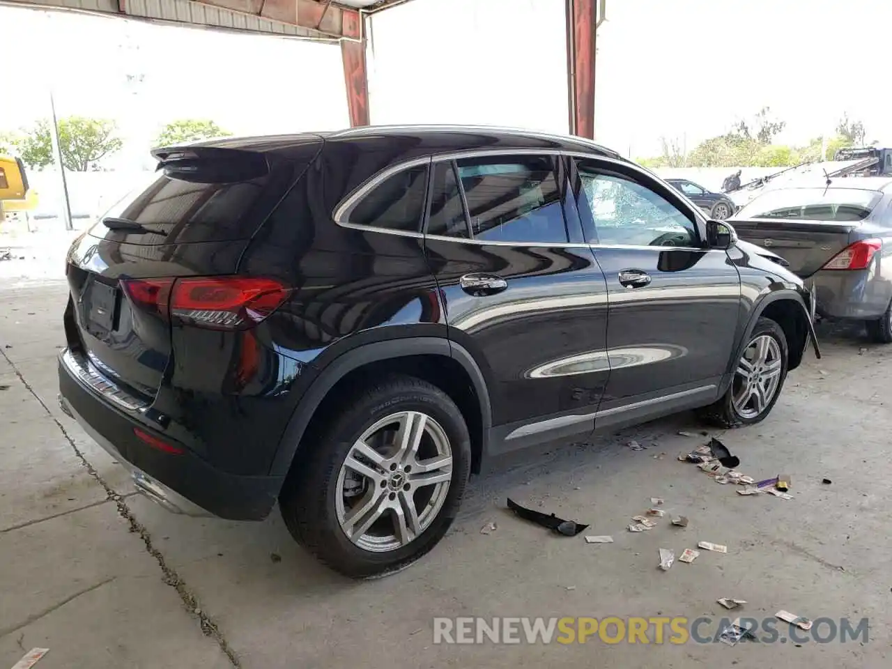 4 Photograph of a damaged car W1N4N4GB0MJ279427 MERCEDES-BENZ GLA-CLASS 2021