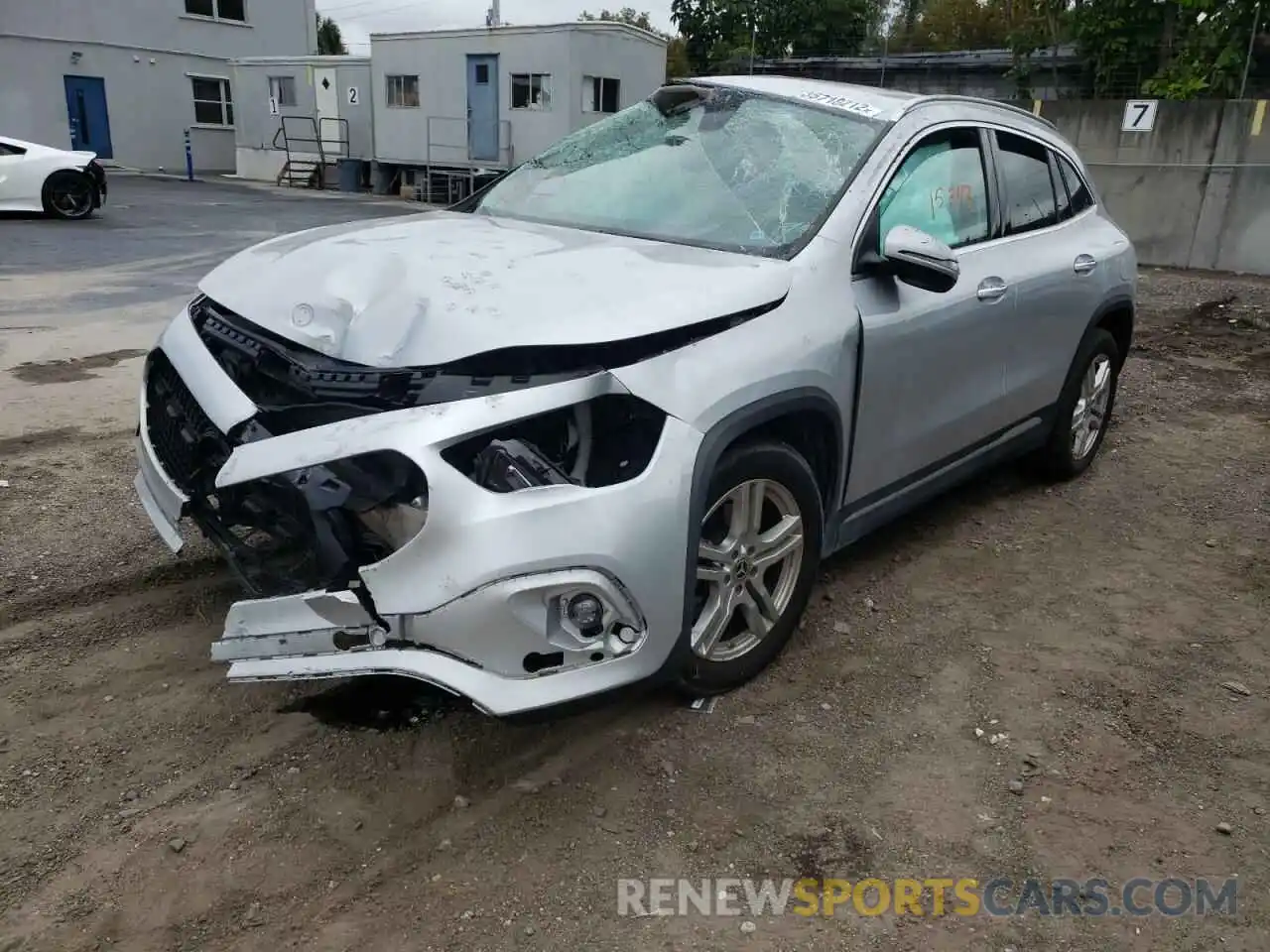 2 Photograph of a damaged car W1N4N4GB1MJ194225 MERCEDES-BENZ GLA-CLASS 2021