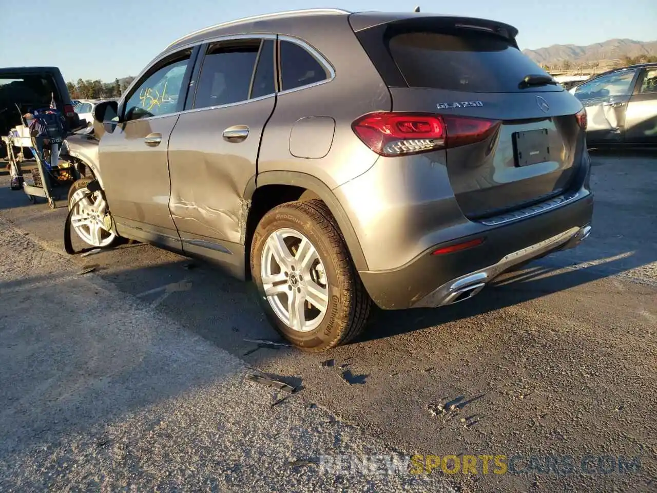 3 Photograph of a damaged car W1N4N4GB4MJ159016 MERCEDES-BENZ GLA-CLASS 2021