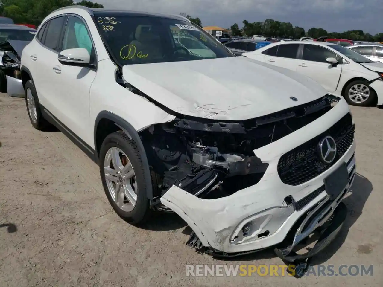 1 Photograph of a damaged car W1N4N4GB5MJ242146 MERCEDES-BENZ GLA-CLASS 2021