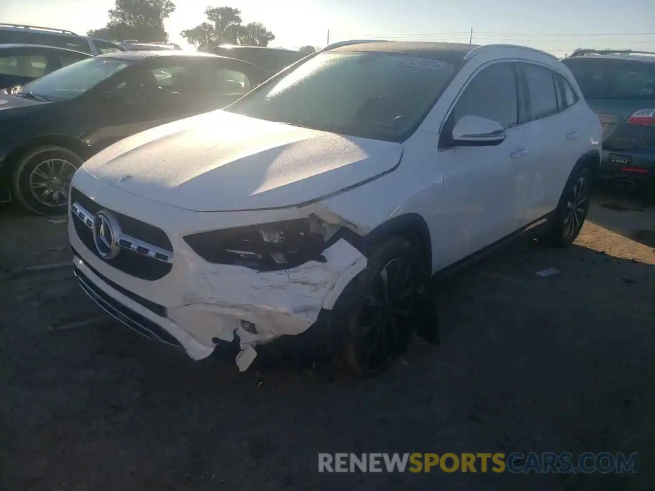 2 Photograph of a damaged car W1N4N4GB6MJ221113 MERCEDES-BENZ GLA-CLASS 2021