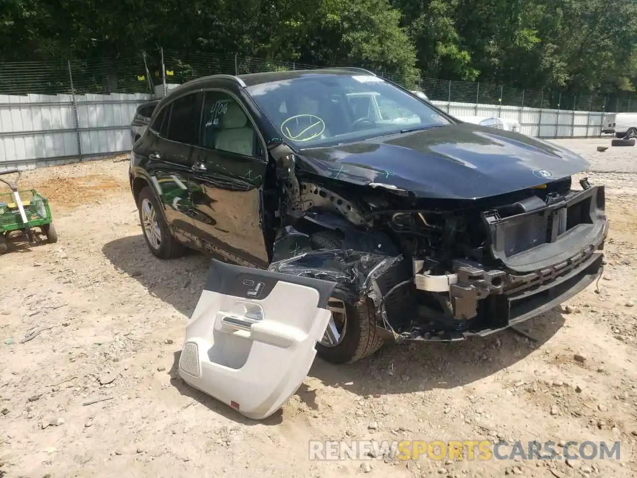 1 Photograph of a damaged car W1N4N4GB7MJ165540 MERCEDES-BENZ GLA-CLASS 2021