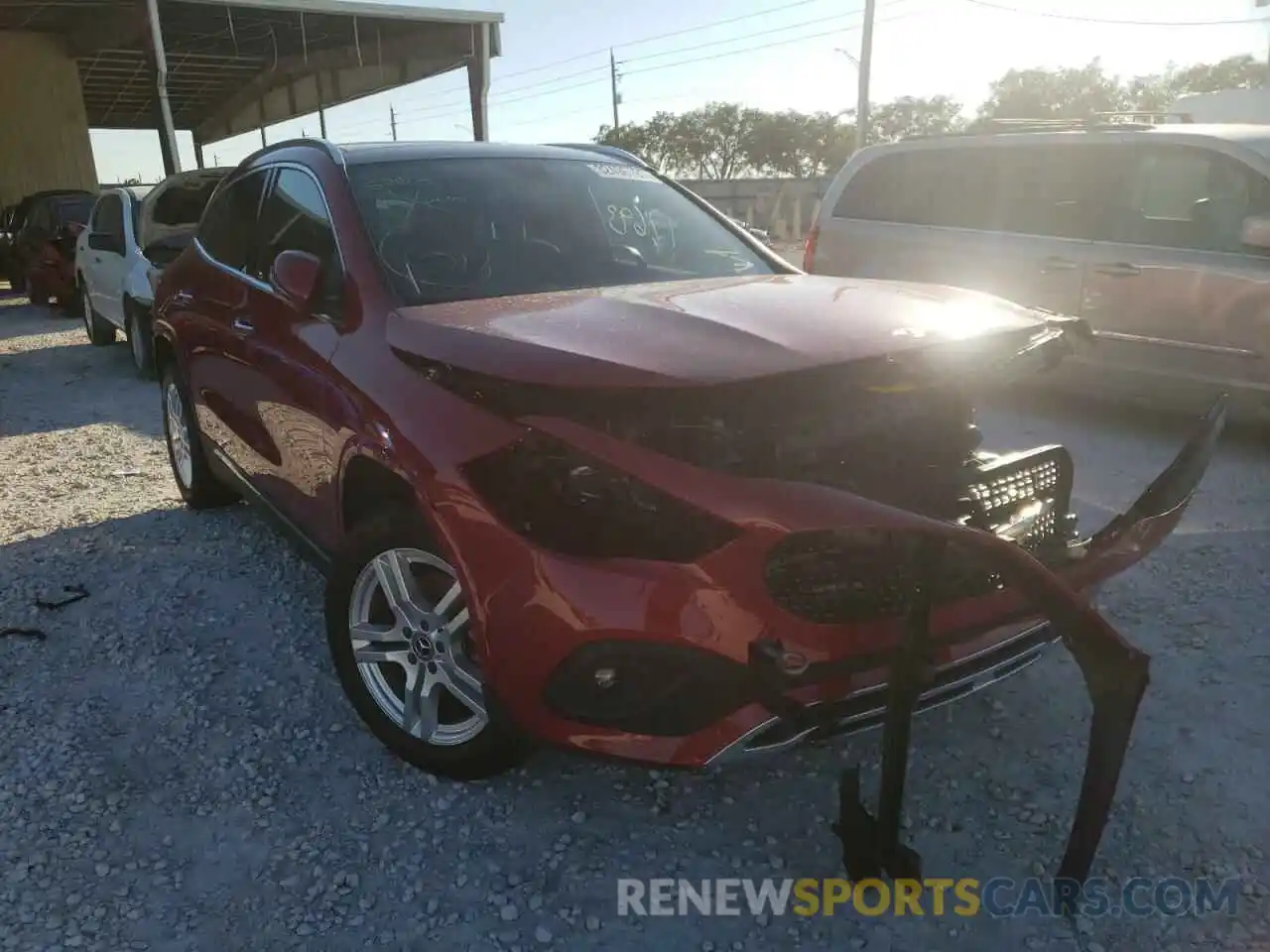 1 Photograph of a damaged car W1N4N4GB7MJ223971 MERCEDES-BENZ GLA-CLASS 2021