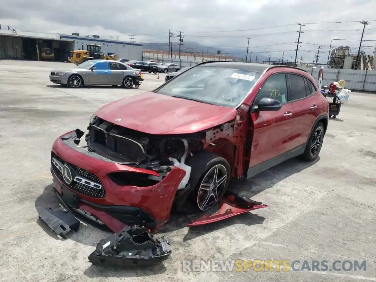 2 Photograph of a damaged car W1N4N4GB8MJ204927 MERCEDES-BENZ GLA-CLASS 2021