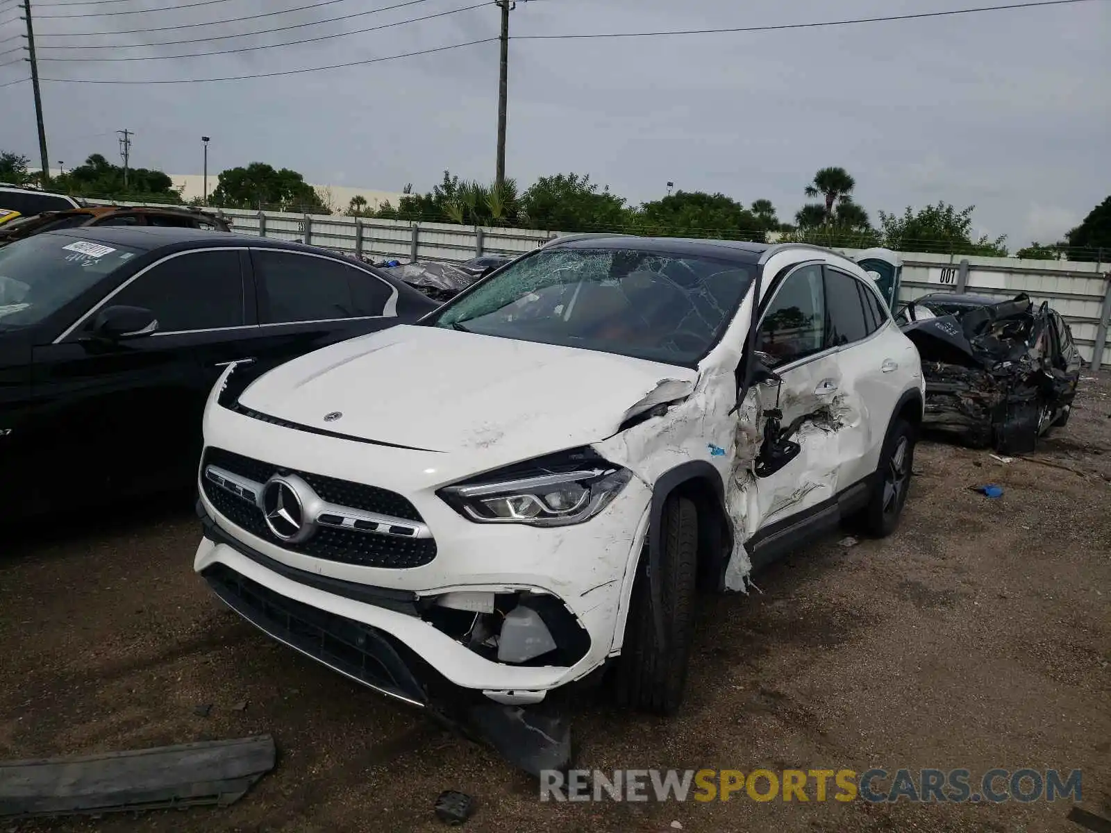 2 Photograph of a damaged car W1N4N4GB8MJ220738 MERCEDES-BENZ GLA-CLASS 2021