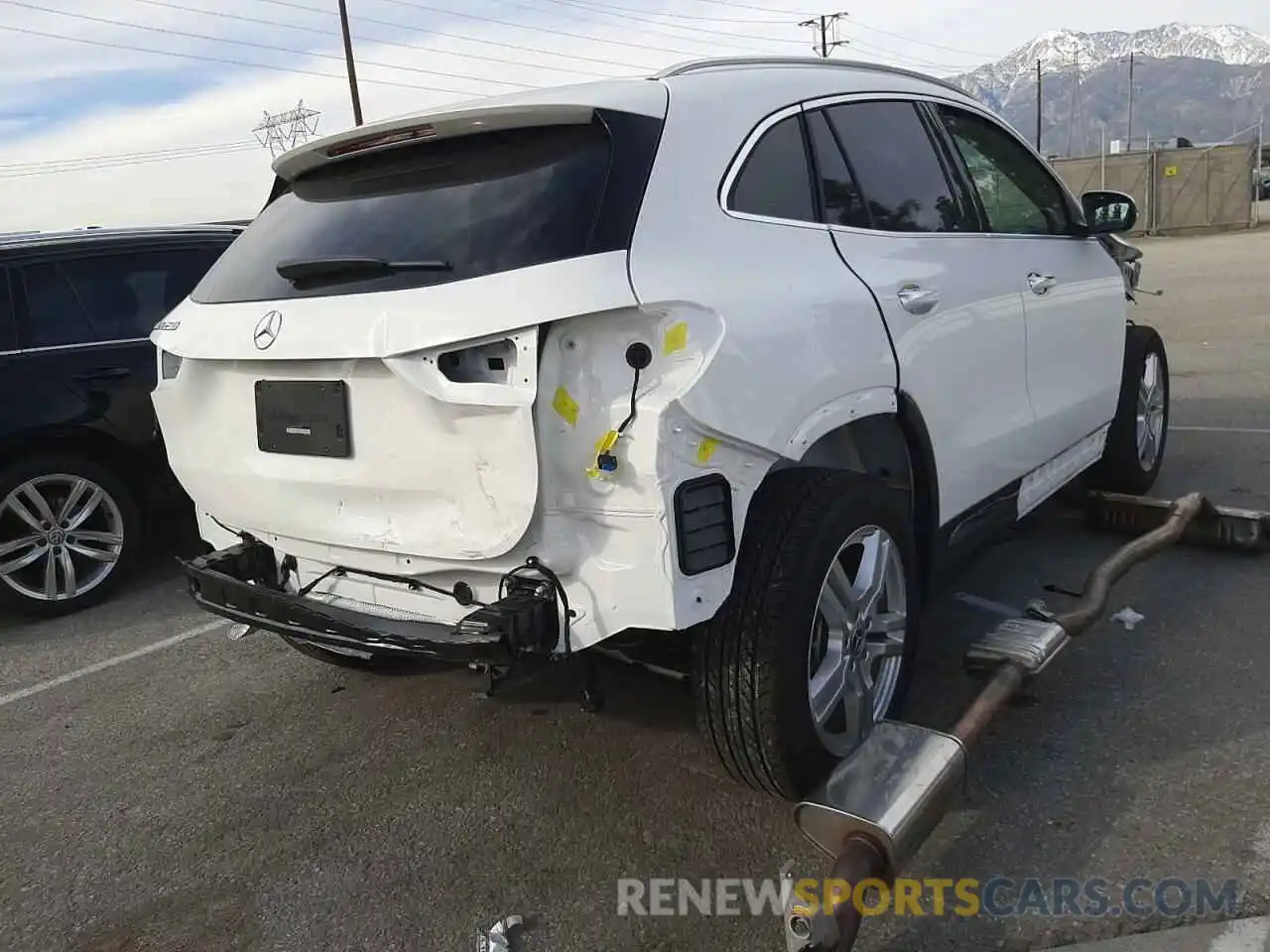 4 Photograph of a damaged car W1N4N4GB9MJ126576 MERCEDES-BENZ GLA-CLASS 2021