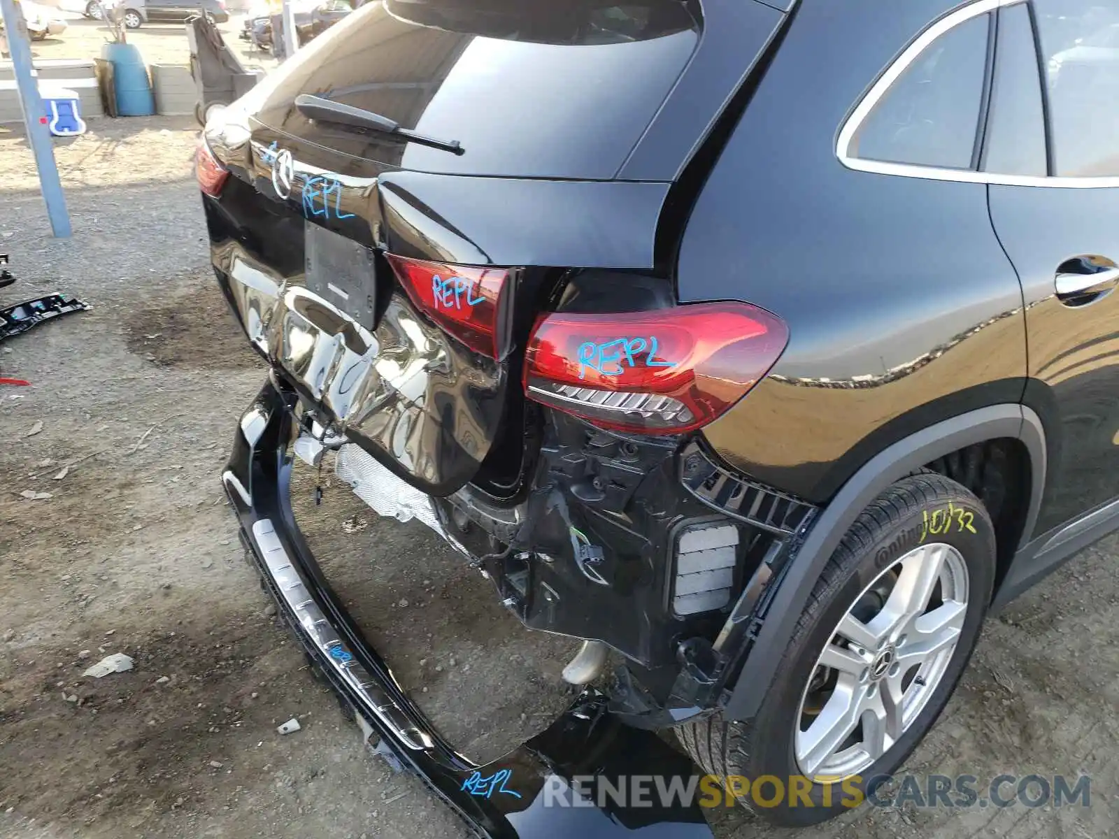 9 Photograph of a damaged car W1N4N4GB9MJ233630 MERCEDES-BENZ GLA-CLASS 2021