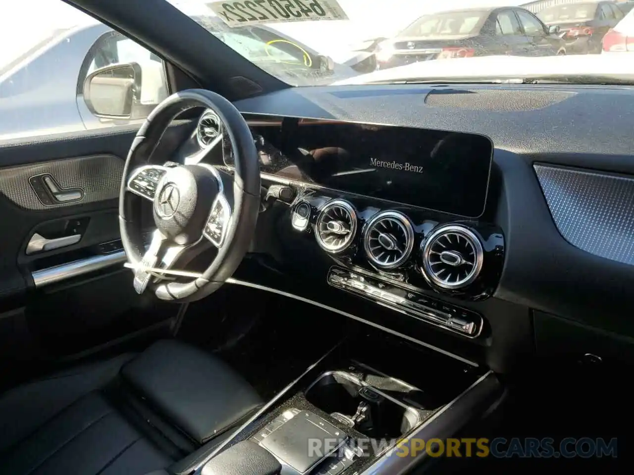 9 Photograph of a damaged car W1N4N4GBXMJ113240 MERCEDES-BENZ GLA-CLASS 2021