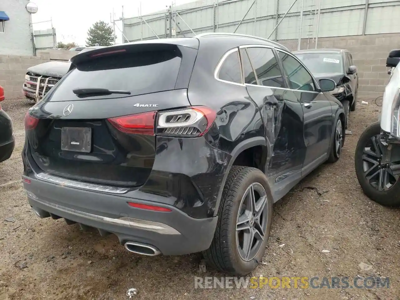 4 Photograph of a damaged car W1N4N4HB0MJ146200 MERCEDES-BENZ GLA-CLASS 2021