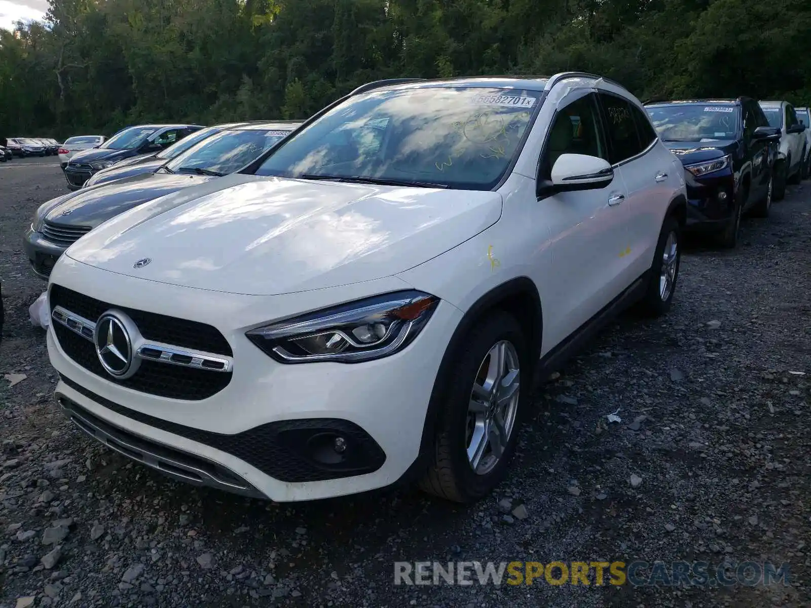 2 Photograph of a damaged car W1N4N4HB0MJ198569 MERCEDES-BENZ GLA-CLASS 2021