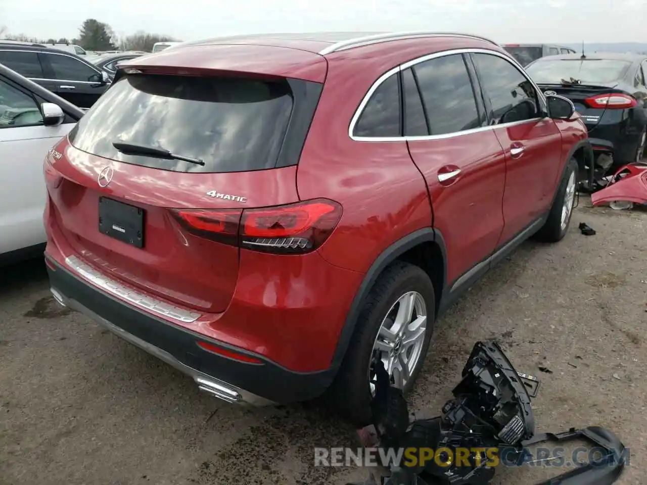 4 Photograph of a damaged car W1N4N4HB0MJ210249 MERCEDES-BENZ GLA-CLASS 2021