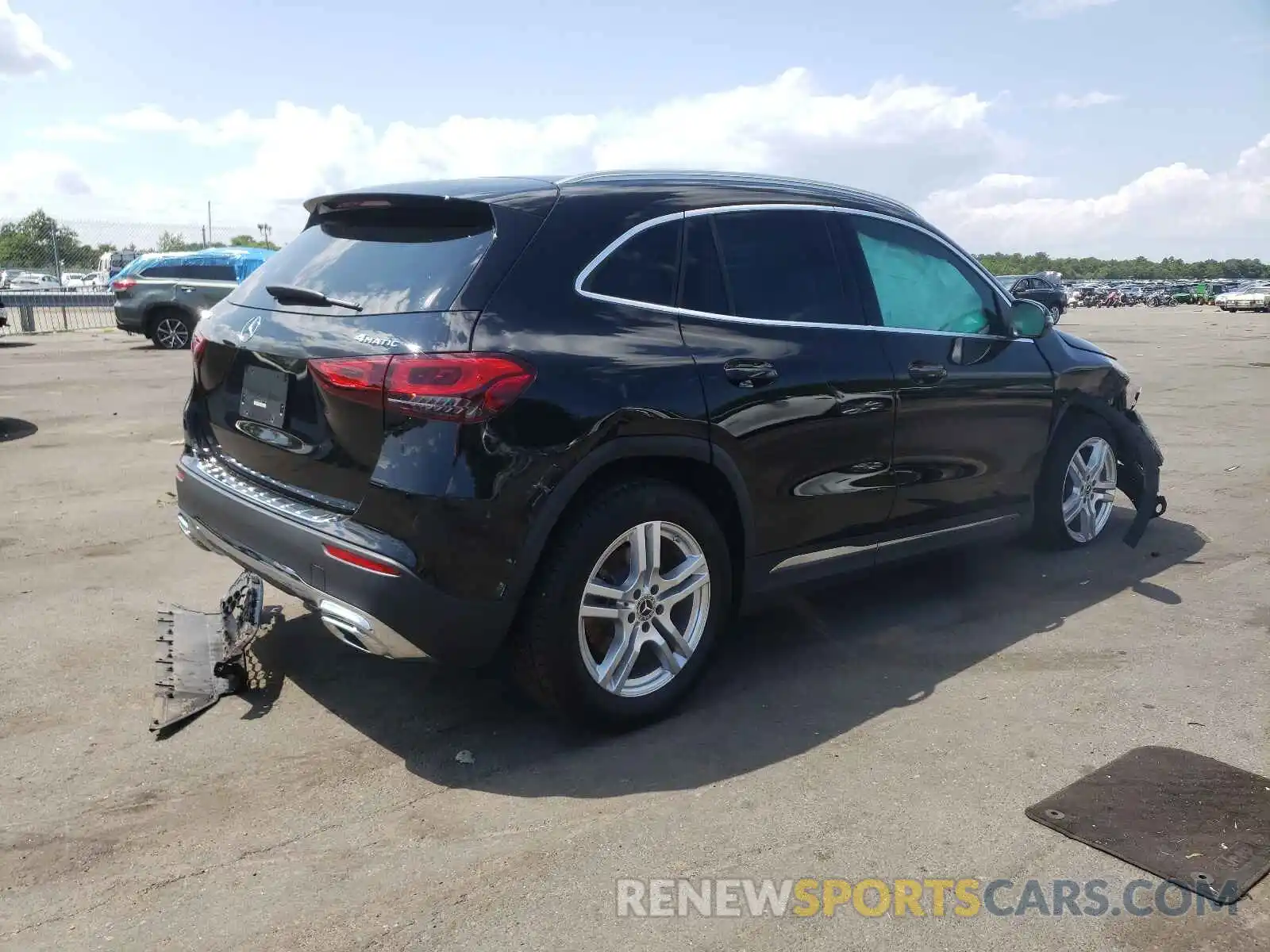 4 Photograph of a damaged car W1N4N4HB0MJ250668 MERCEDES-BENZ GLA-CLASS 2021