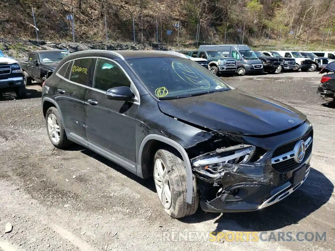 1 Photograph of a damaged car W1N4N4HB1MJ117465 MERCEDES-BENZ GLA-CLASS 2021