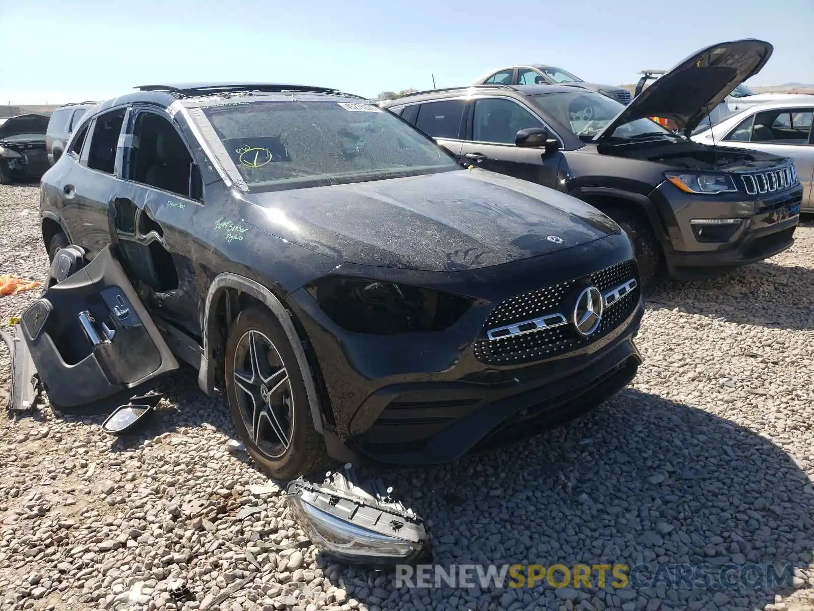 1 Photograph of a damaged car W1N4N4HB1MJ204895 MERCEDES-BENZ GLA-CLASS 2021