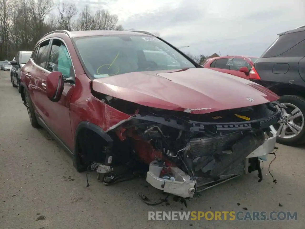 1 Photograph of a damaged car W1N4N4HB1MJ205772 MERCEDES-BENZ GLA-CLASS 2021