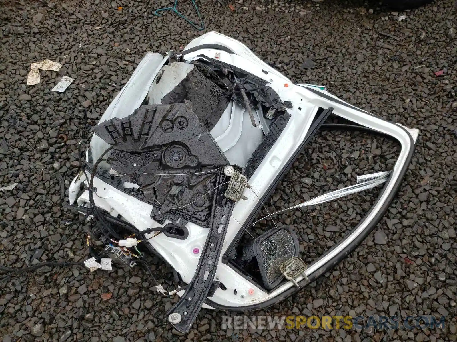 9 Photograph of a damaged car W1N4N4HB1MJ233037 MERCEDES-BENZ GLA-CLASS 2021