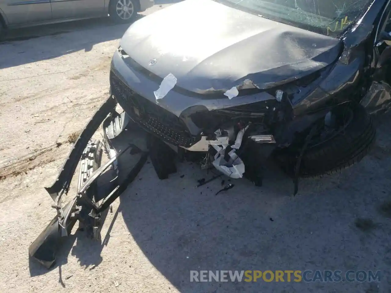 10 Photograph of a damaged car W1N4N4HB1MJ310862 MERCEDES-BENZ GLA-CLASS 2021