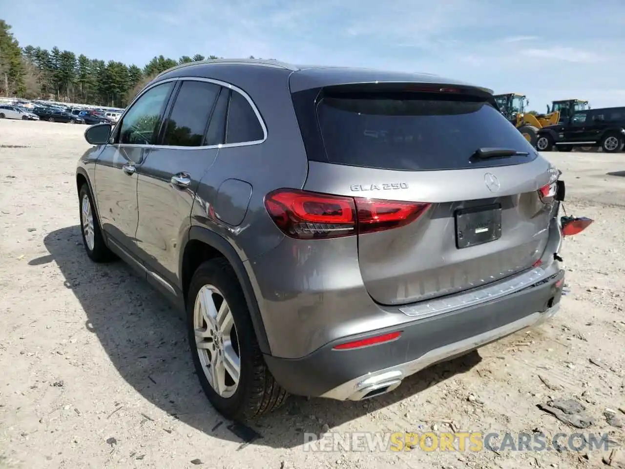 3 Photograph of a damaged car W1N4N4HB2MJ124117 MERCEDES-BENZ GLA-CLASS 2021