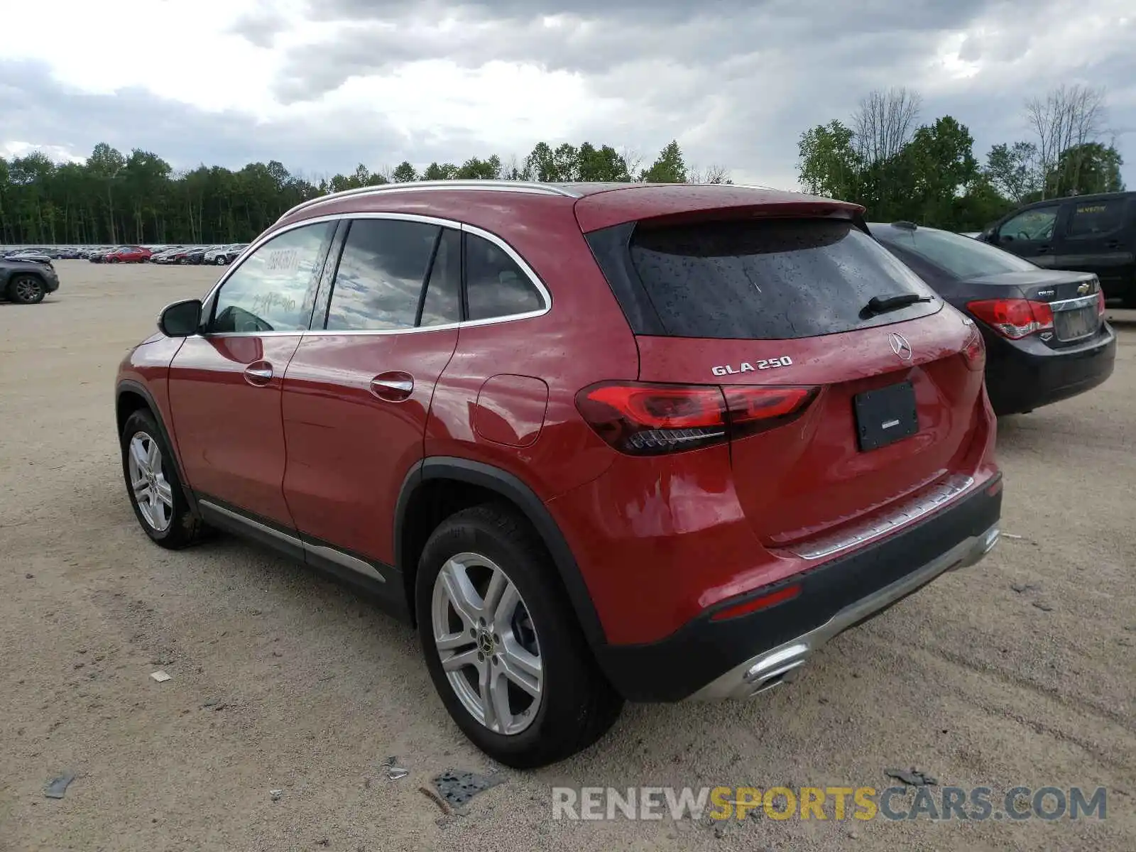 3 Photograph of a damaged car W1N4N4HB2MJ216697 MERCEDES-BENZ GLA-CLASS 2021