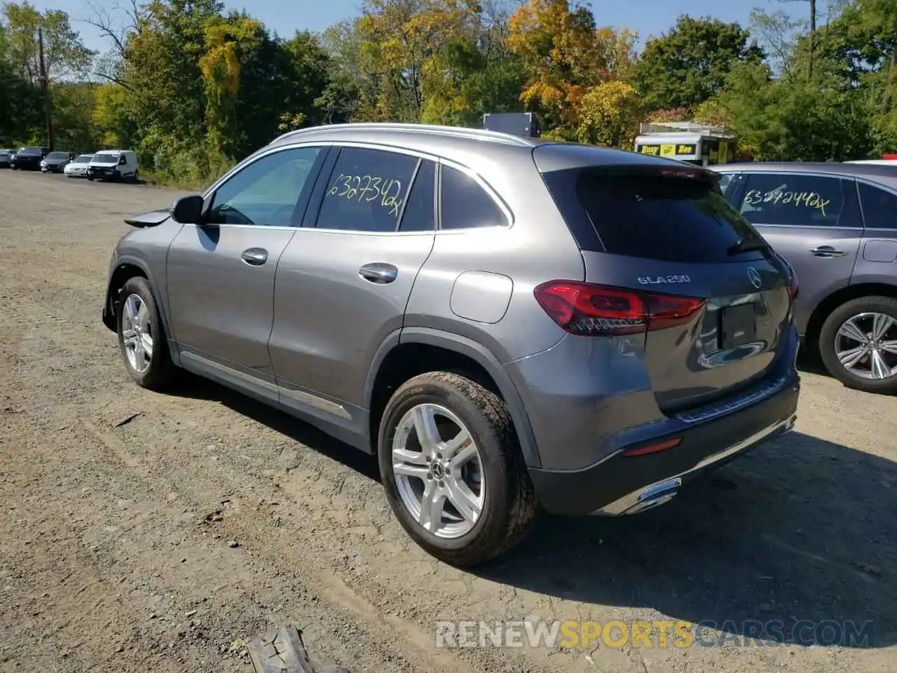 3 Photograph of a damaged car W1N4N4HB3MJ205336 MERCEDES-BENZ GLA-CLASS 2021