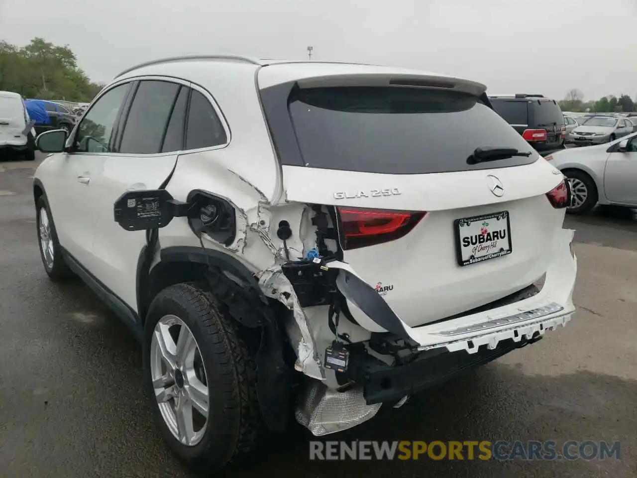 3 Photograph of a damaged car W1N4N4HB4MJ196100 MERCEDES-BENZ GLA-CLASS 2021