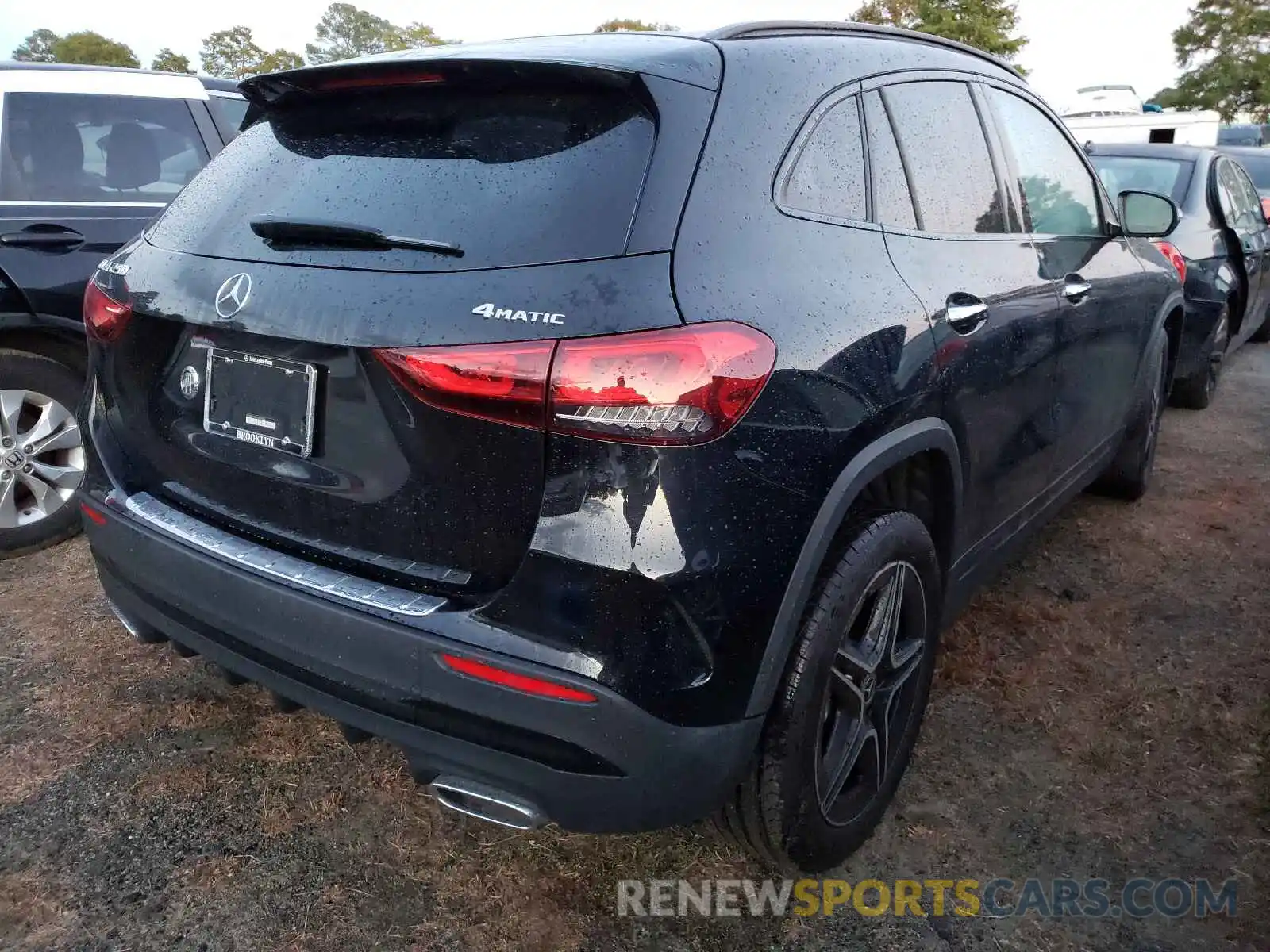 4 Photograph of a damaged car W1N4N4HB4MJ209363 MERCEDES-BENZ GLA-CLASS 2021