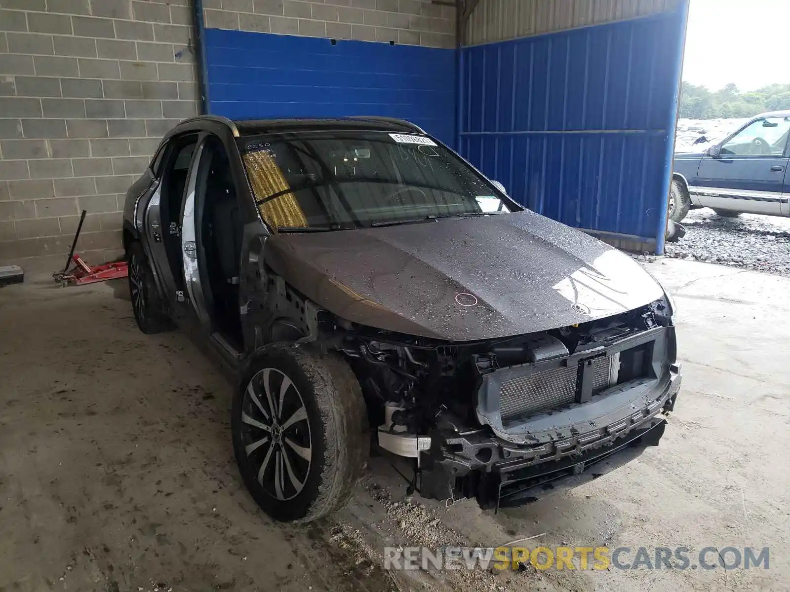 1 Photograph of a damaged car W1N4N4HB6MJ121429 MERCEDES-BENZ GLA-CLASS 2021