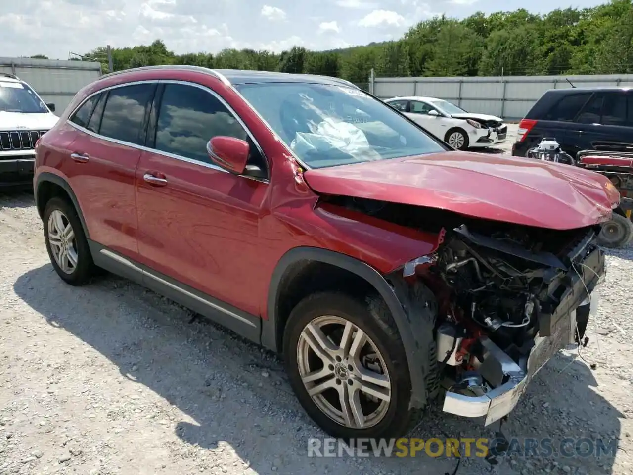 1 Photograph of a damaged car W1N4N4HB6MJ174132 MERCEDES-BENZ GLA-CLASS 2021