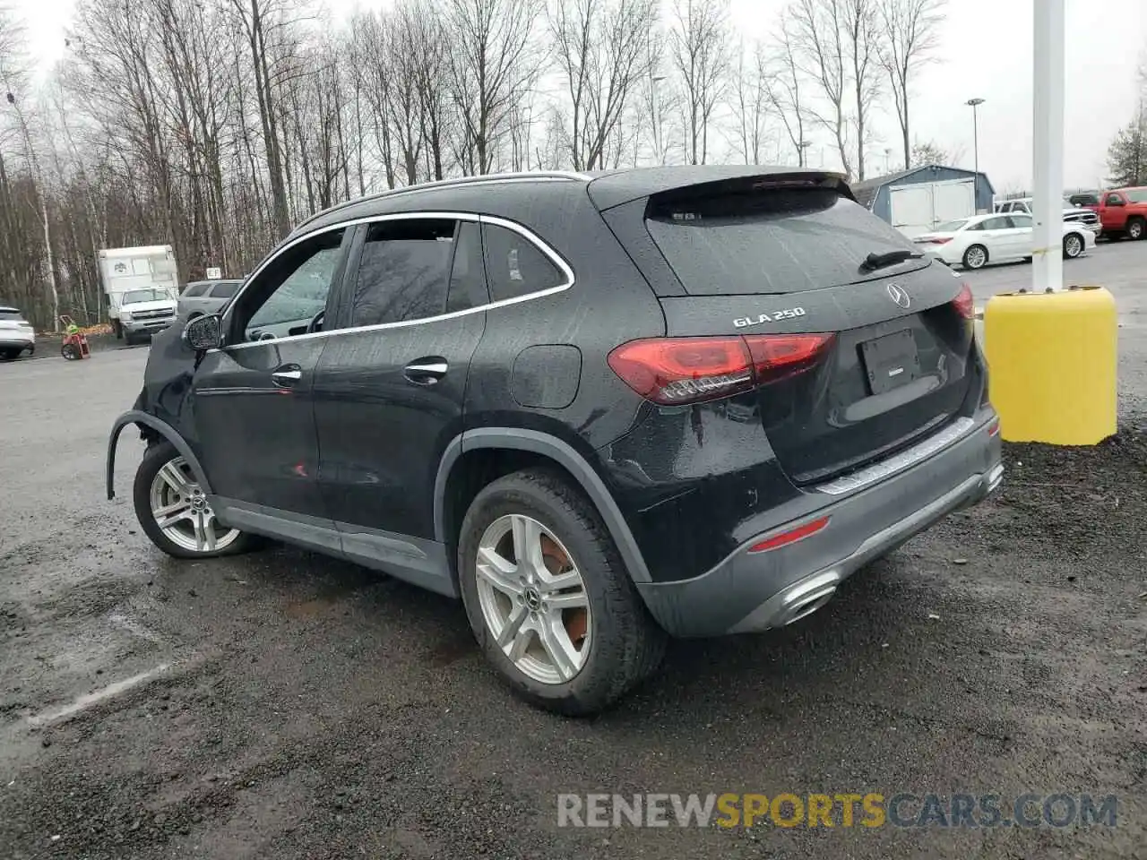 2 Photograph of a damaged car W1N4N4HB7MJ132410 MERCEDES-BENZ GLA-CLASS 2021