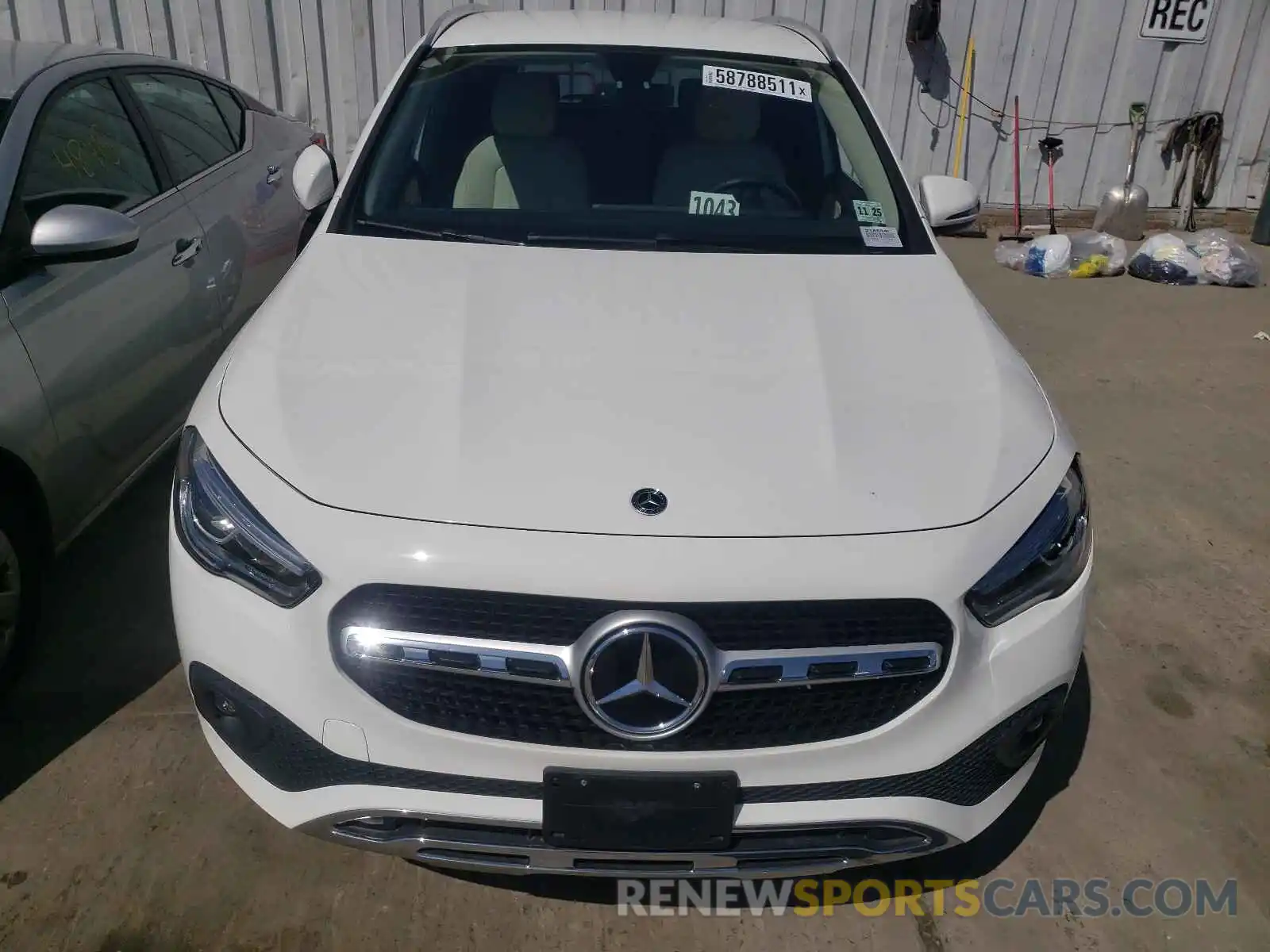 9 Photograph of a damaged car W1N4N4HB7MJ205632 MERCEDES-BENZ GLA-CLASS 2021