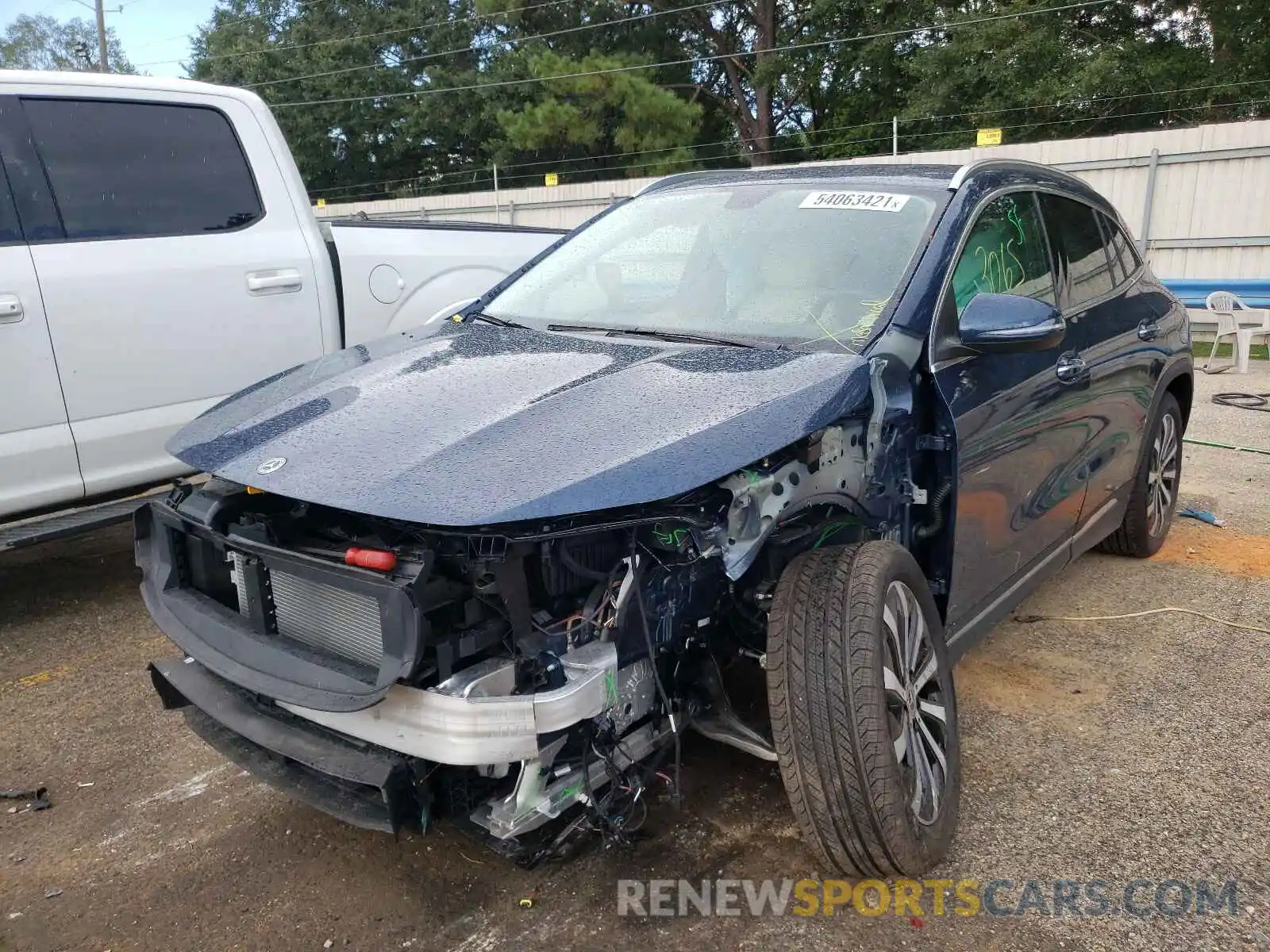 2 Photograph of a damaged car W1N4N4HB7MJ247654 MERCEDES-BENZ GLA-CLASS 2021