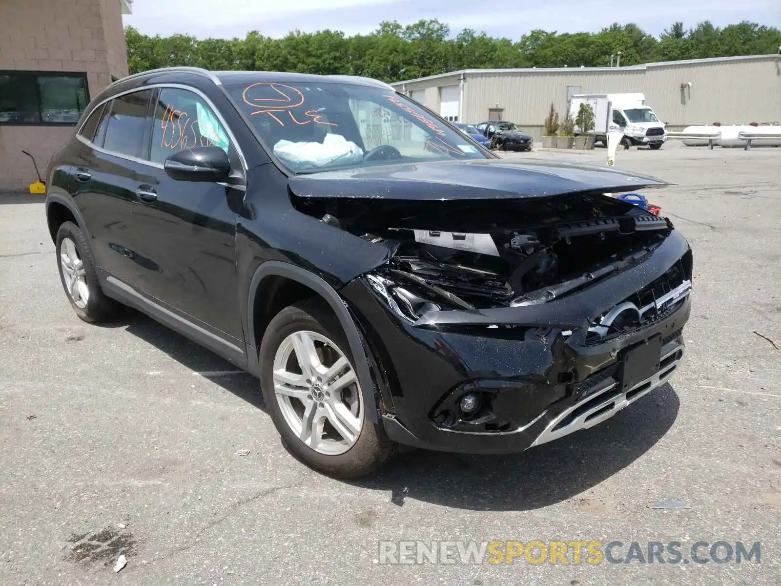 1 Photograph of a damaged car W1N4N4HB8MJ144856 MERCEDES-BENZ GLA-CLASS 2021