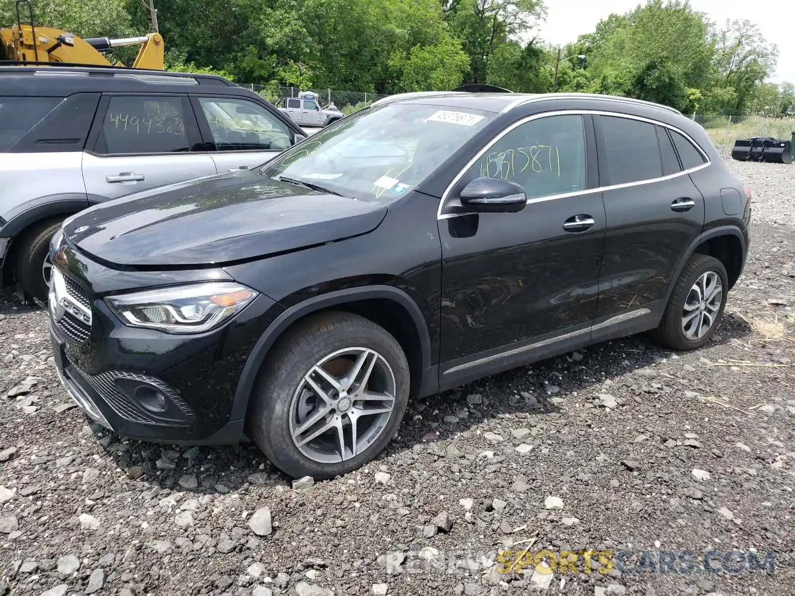 2 Photograph of a damaged car W1N4N4HB8MJ165951 MERCEDES-BENZ GLA-CLASS 2021